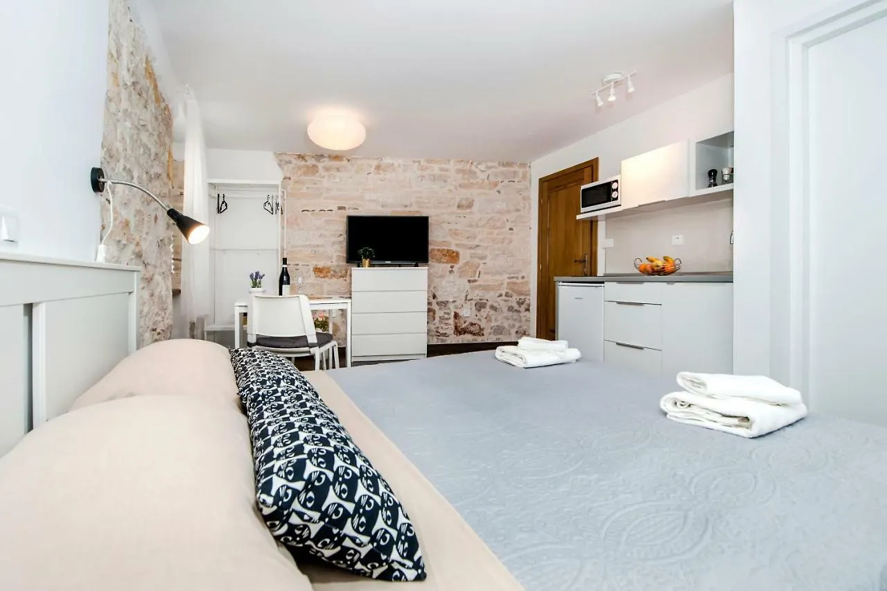 Appartement Pisinium Studios Rovinj