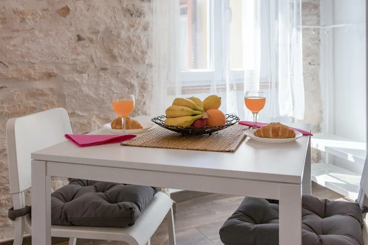 Pisinium Studios Rovinj Appartement